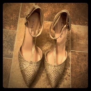 •Champagne prom heels• 👠